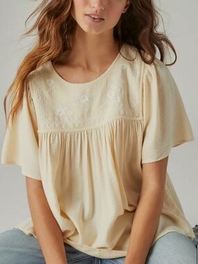 Lucky Brand Cream Embroidered Short Sleeve Top